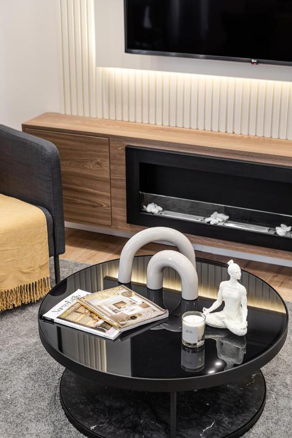 Exyca Embajadores Appartement Madrid Buitenkant foto