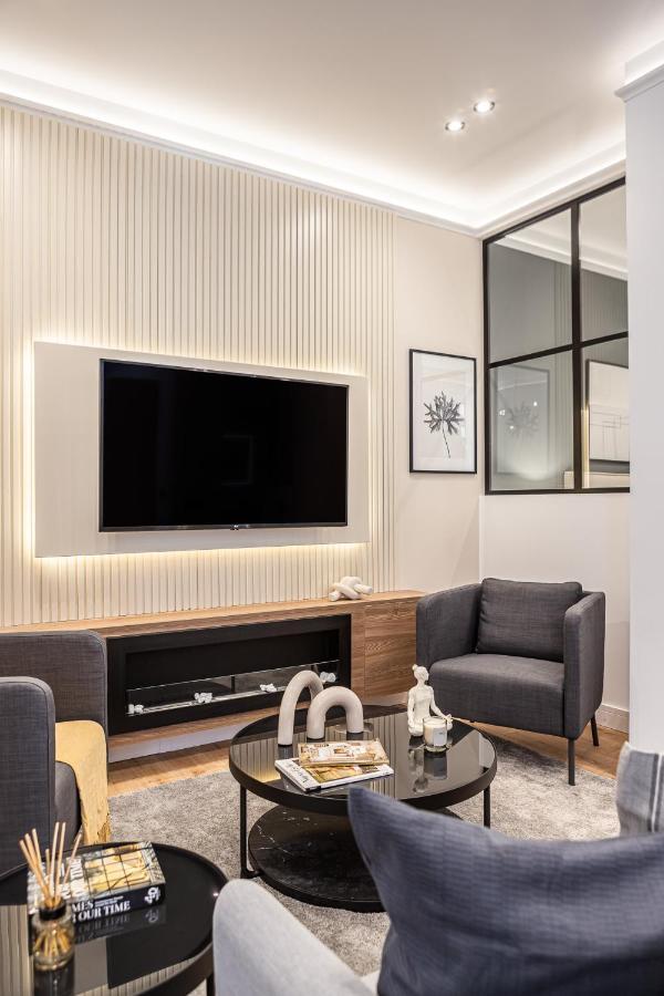 Exyca Embajadores Appartement Madrid Buitenkant foto