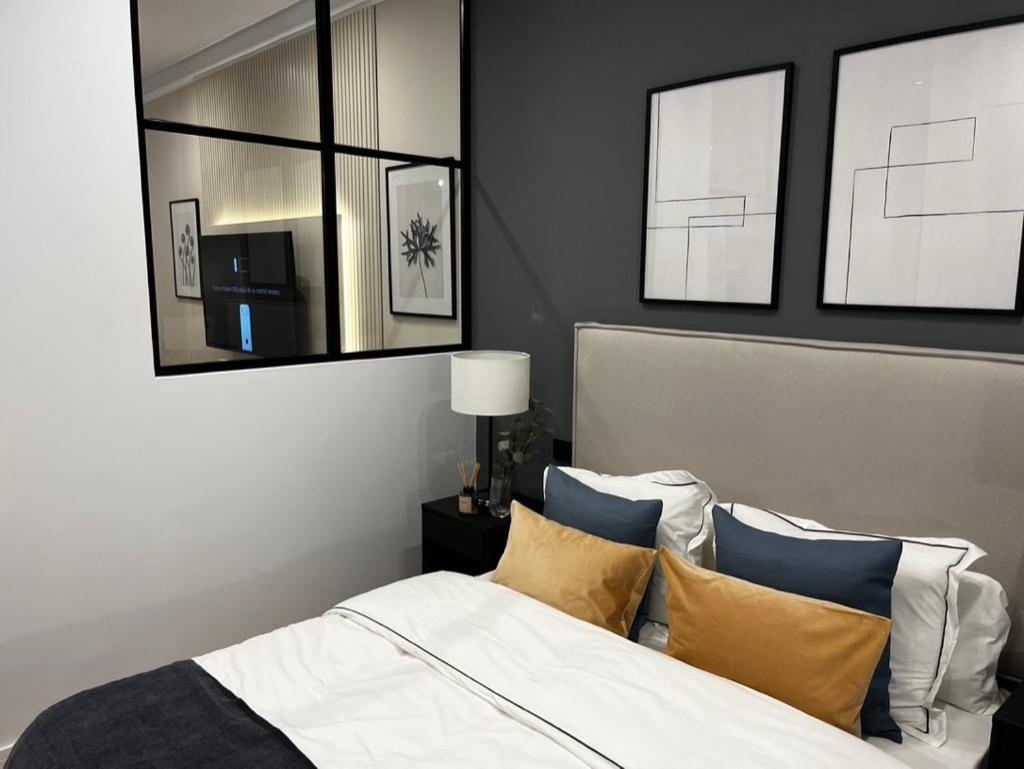 Exyca Embajadores Appartement Madrid Buitenkant foto